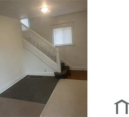 2nd image of 111 E Donald St