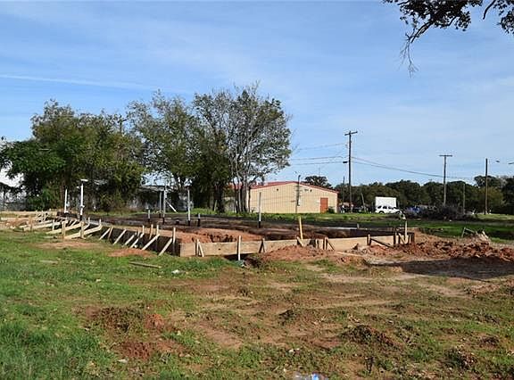 5th image of 1404 Lee Ave