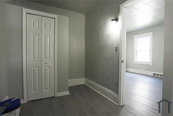 3830 E 53rd St — Photo 18