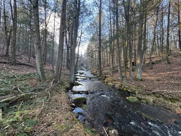 0 Point Dr, White Haven, PA 18661