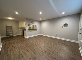 2250 Bering Dr APT 3, Houston, TX 77057