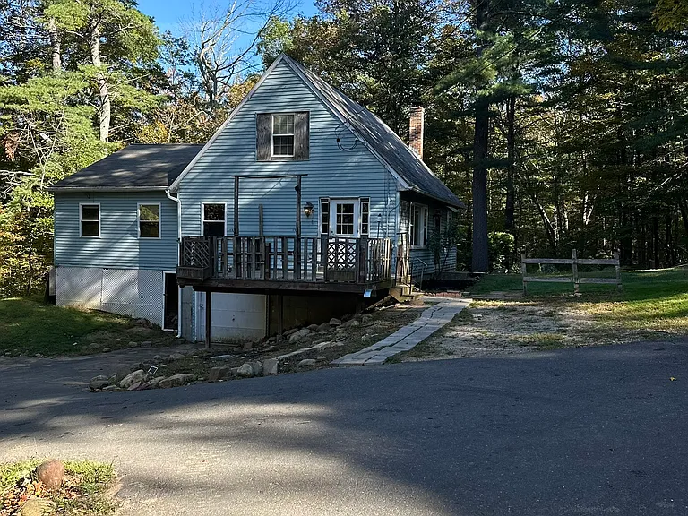 148 Wales Rd — Photo 3