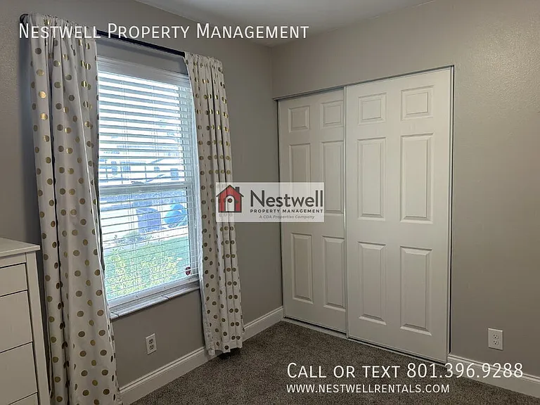 1236 E Cedar Ridge Rd — Photo 16