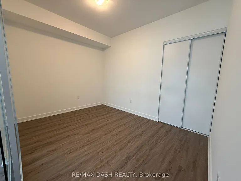 634 Church St #1002 — Photo 17