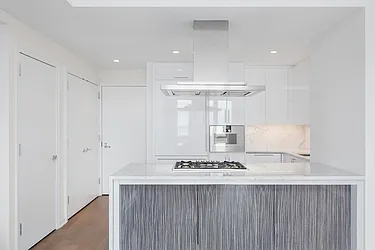 Sold by Square Realty Global Inc