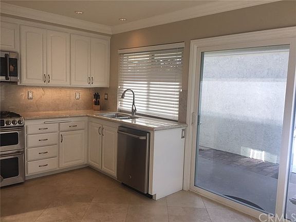 5th image of 5105 Hampton Ct