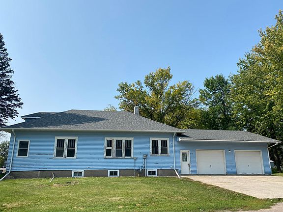 2nd image of 316 Park Ave W
