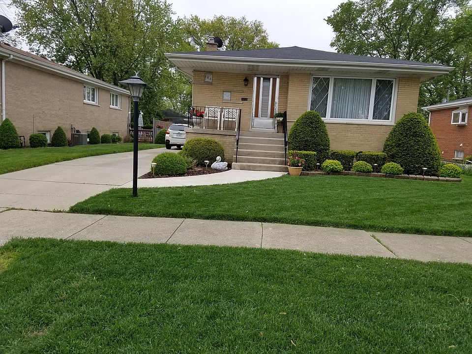 1st image of 152 W 27th St