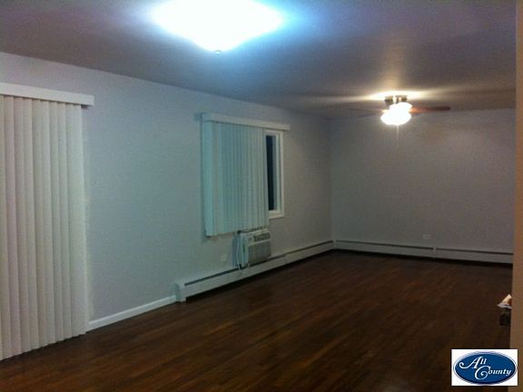 4th image of 8999 Kennedy Dr #204D
