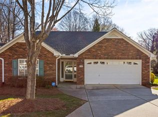 125 Miller Pointe Dr, Winston Salem, NC 27106