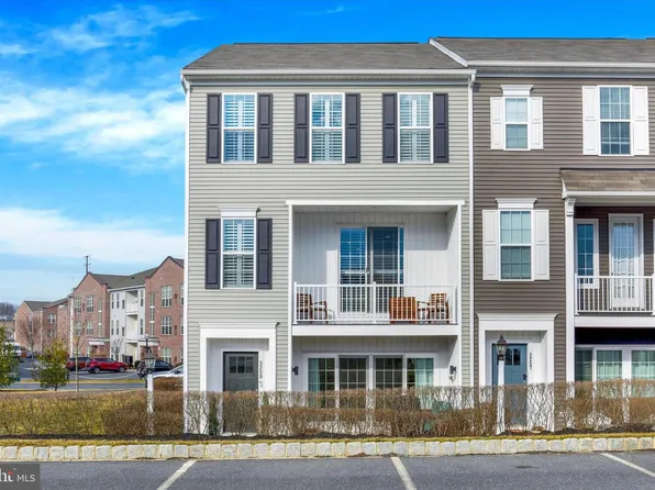 3259 Mateer Ln, Mechanicsburg, PA 17055