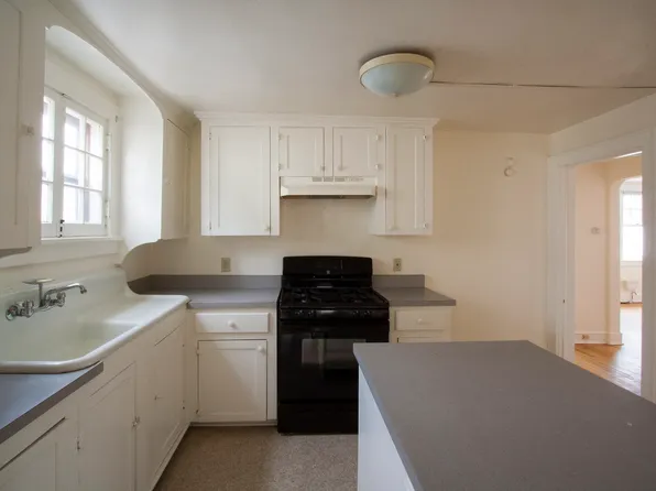 510 S Union St, Burlington, VT 05401