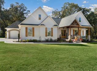 491 Cooper Anderson Rd, Jackson, TN 38305