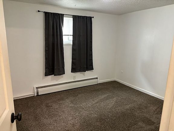 5th image of 2012 4th St NE Unit D