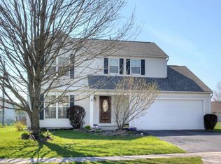 951 Lateglow Ct, Newark, OH 43055