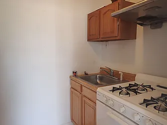 Rented by Brooklyn Heights Real Estate Inc