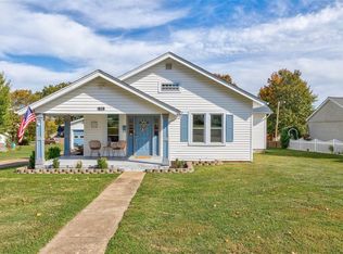 713 Farrar St, Fredericktown, MO 63645