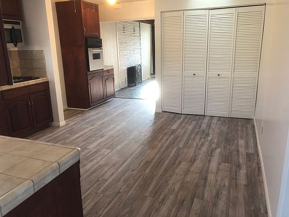 2nd image of 2462 La Presa Ave