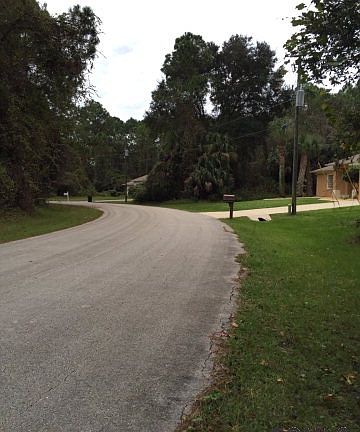 5th image of 80 Pin Oak Dr