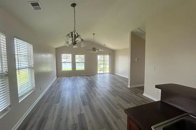 447 Palm Frond Dr — Photo 8