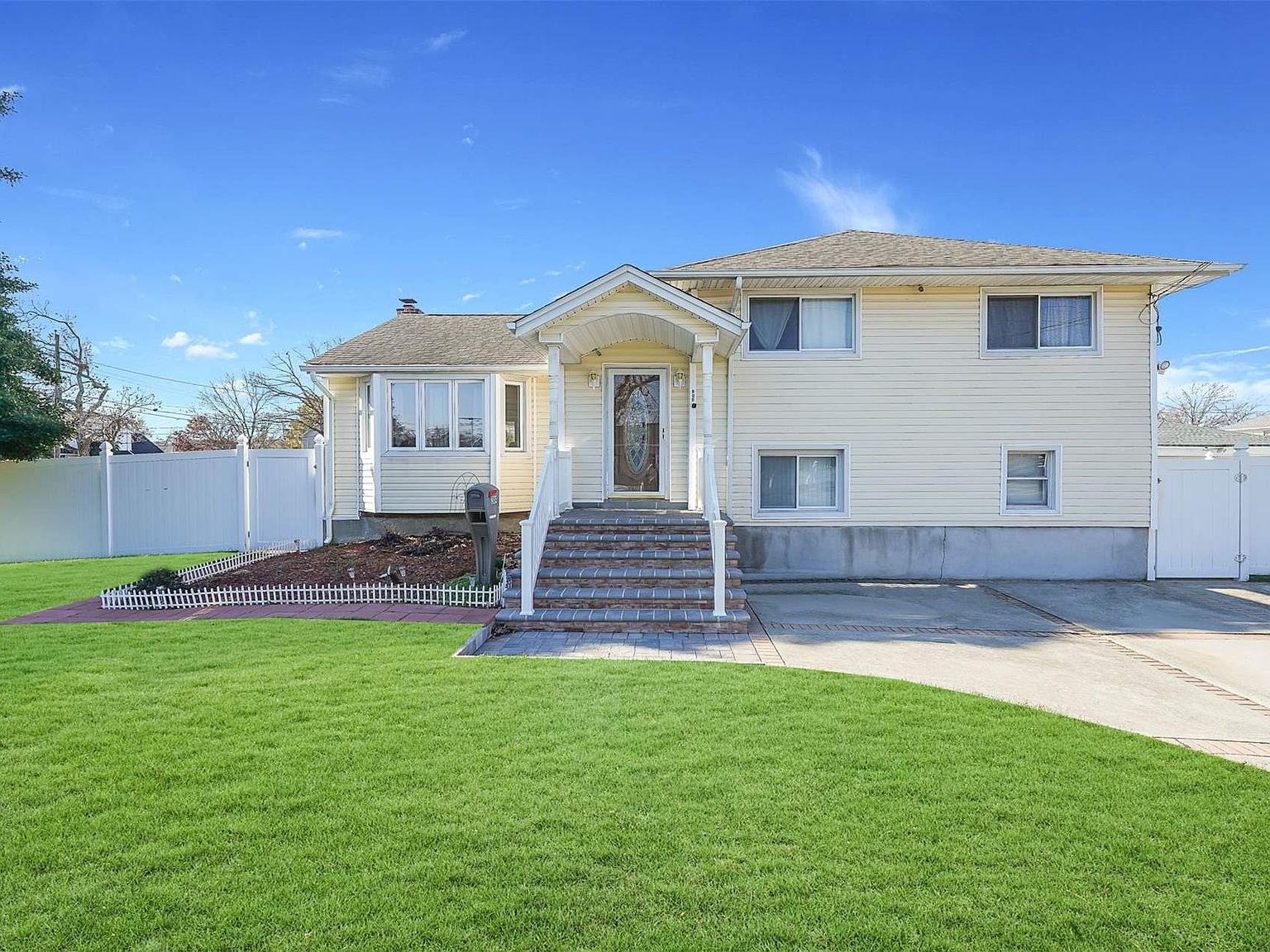 304 W 2nd Street, Deer Park, NY 11729 Zillow