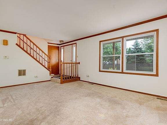 2nd image of 15657 Erin Ln