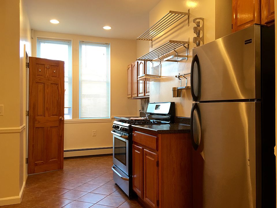 1st image of 6079 56th St #1