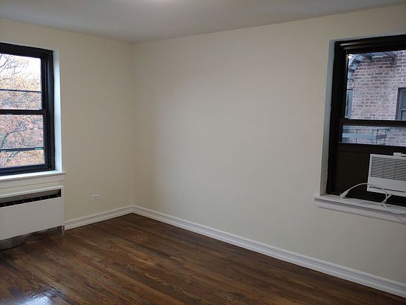 4th image of 7508 Bell Blvd APT 4J