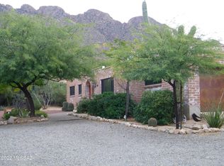 322 E Calle Concordia, Oro Valley, AZ 85704