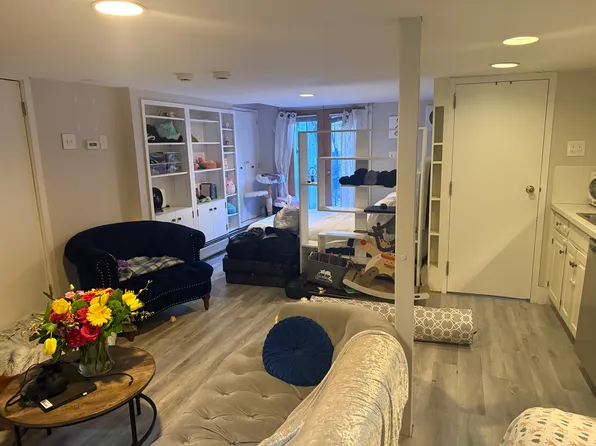 97 W Cedar St #B, Boston, MA 02114