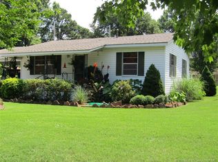 2200 Oakridge Dr, Tahlequah, OK 74464