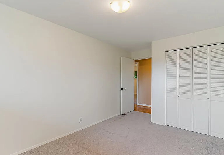 8612 21st Ave NW — Photo 15