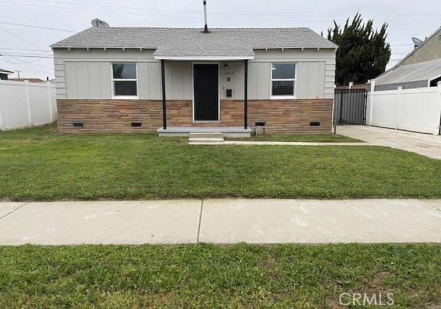 1st image of 2539 E 219th Pl