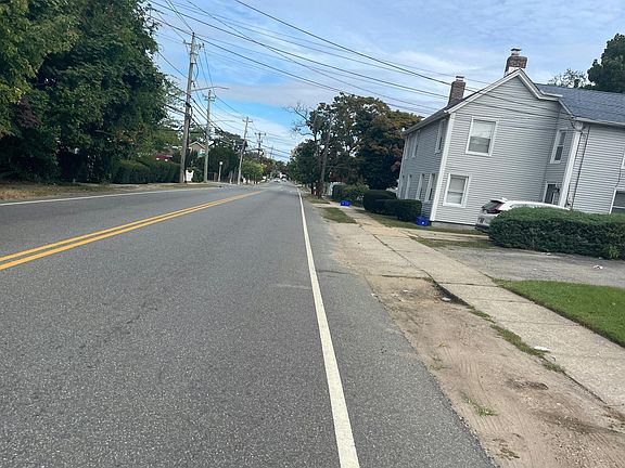 5th image of 2685 Milburn Ave