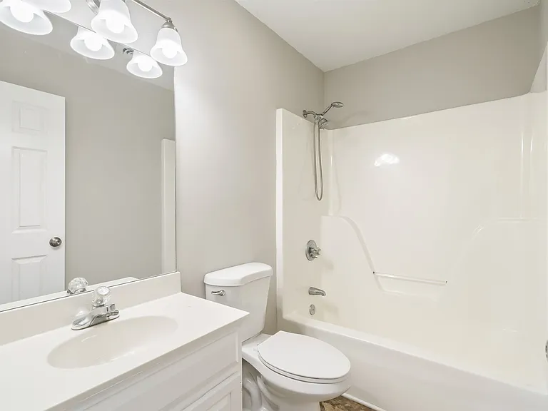 (Achjcp) Brownstone Way Apts (20 Units) - 8 — Photo 14