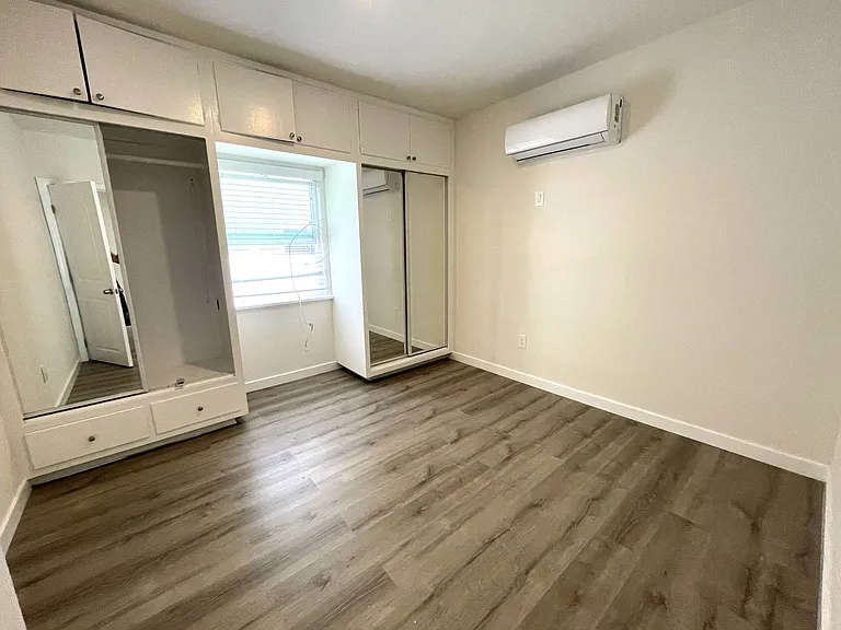 202-208 W. Mariposa — Photo 9
