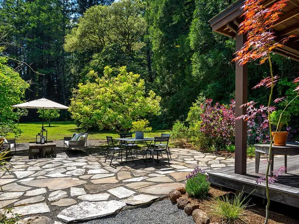 13381 Frati Lane, Sebastopol, CA 95472
