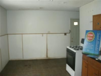 2nd image of 6213 Carmin Ave