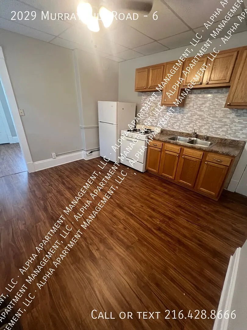 2029 Murray Hill Rd — Photo 3