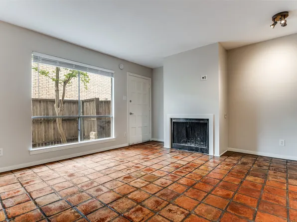 2702 Douglas Ave #143, Dallas, TX 75219