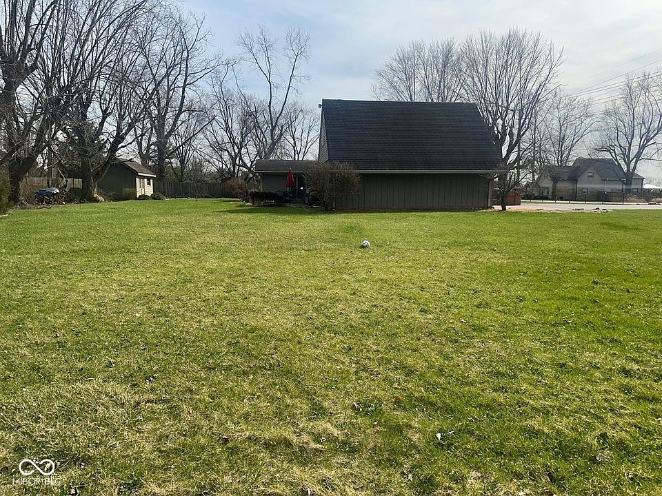 2nd image of 5629 Gray Rd