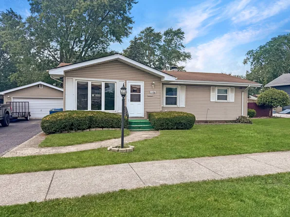 3236 Hopkins St, Steger, IL 60475