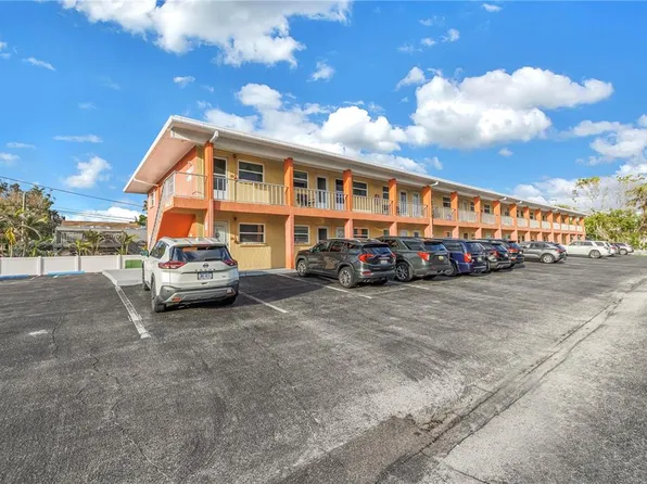 8567 W Gulf Blvd APT 30N, Treasure Island, FL 33706