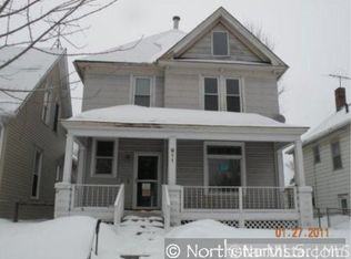 911 Beech St, Saint Paul, MN 55106