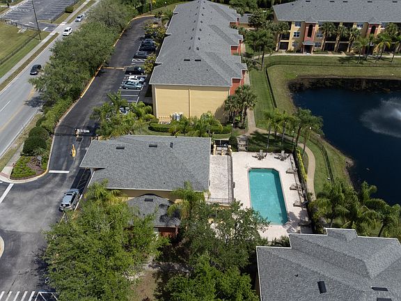 4th image of 10873 Windsor Walk Dr Unit 1-102