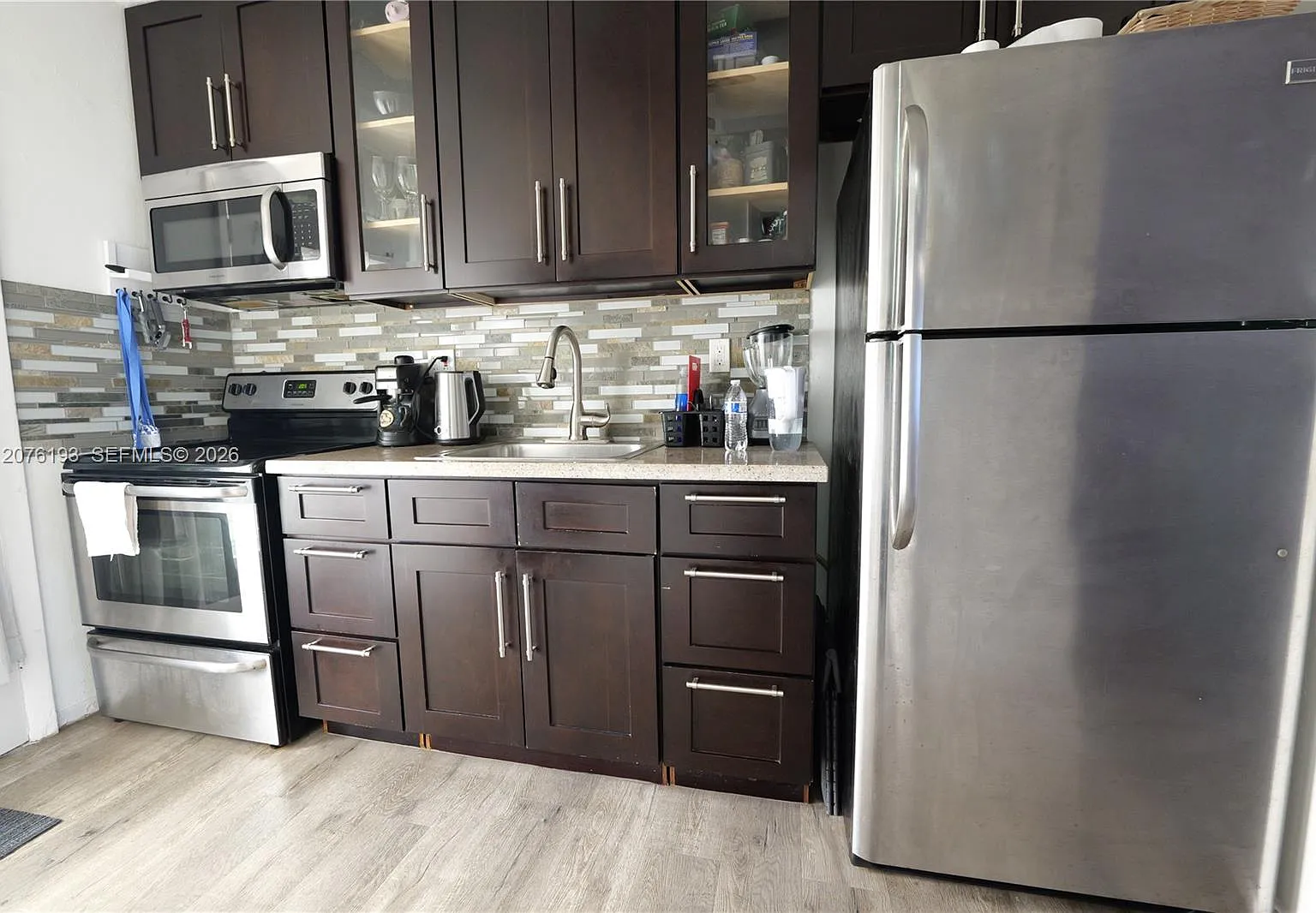 Penn-Twelve Condo — Photo 4