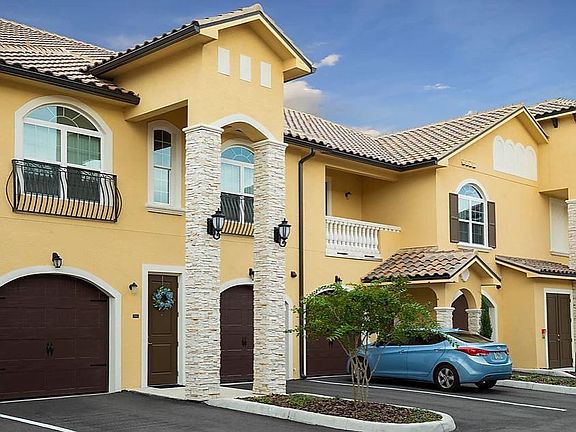 Attached Garages Included w/ Rent!