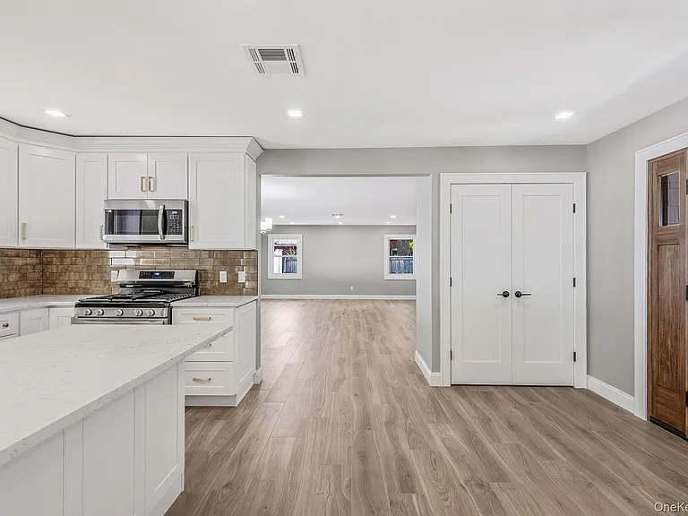 1335 Stony Brook Rd — Photo 19