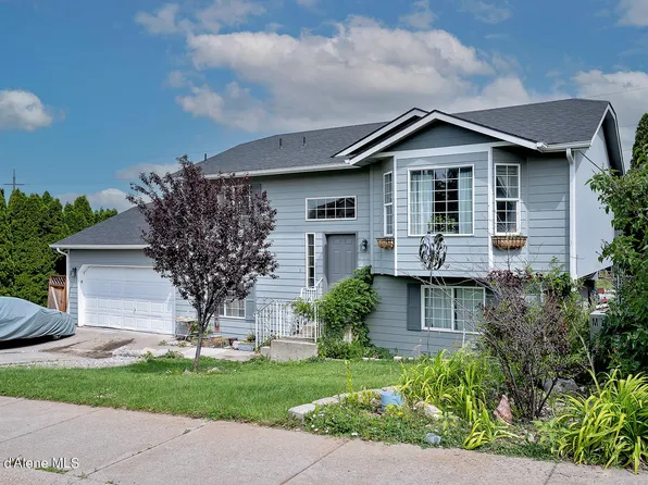 400 W Bridle Ln, Post Falls, ID 83854