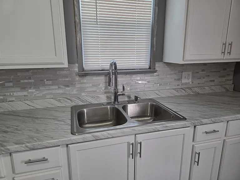 5914 Laura Ave — Photo 15